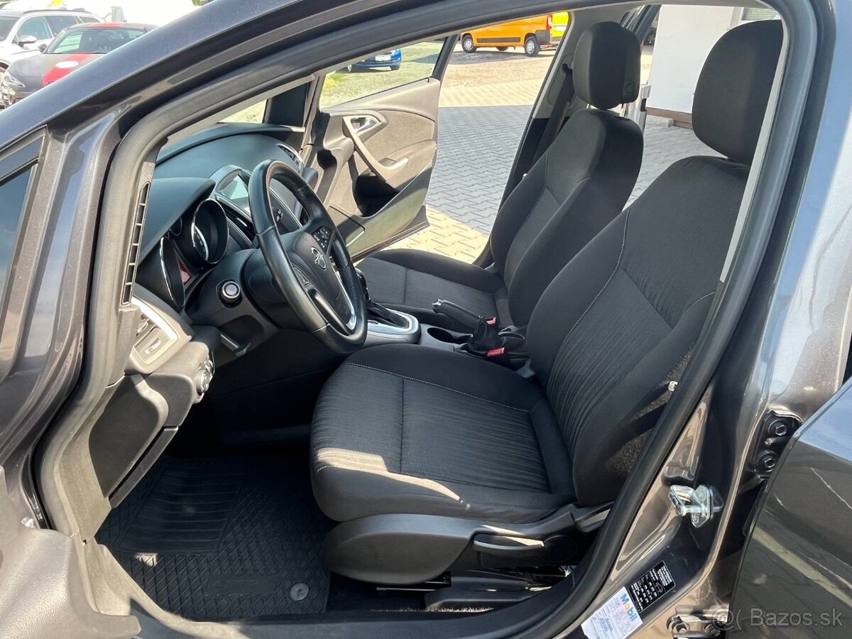 Opel Astra Sport Tourer ST 1.4 Turbo 140k Enjoy A/T - 12