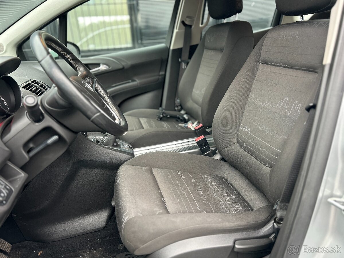 Opel Meriva, 1.6CDTi 100kW PO ROZVODECH - 12