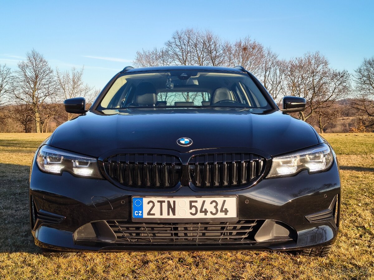 BMW 318D G21 110kW - 12