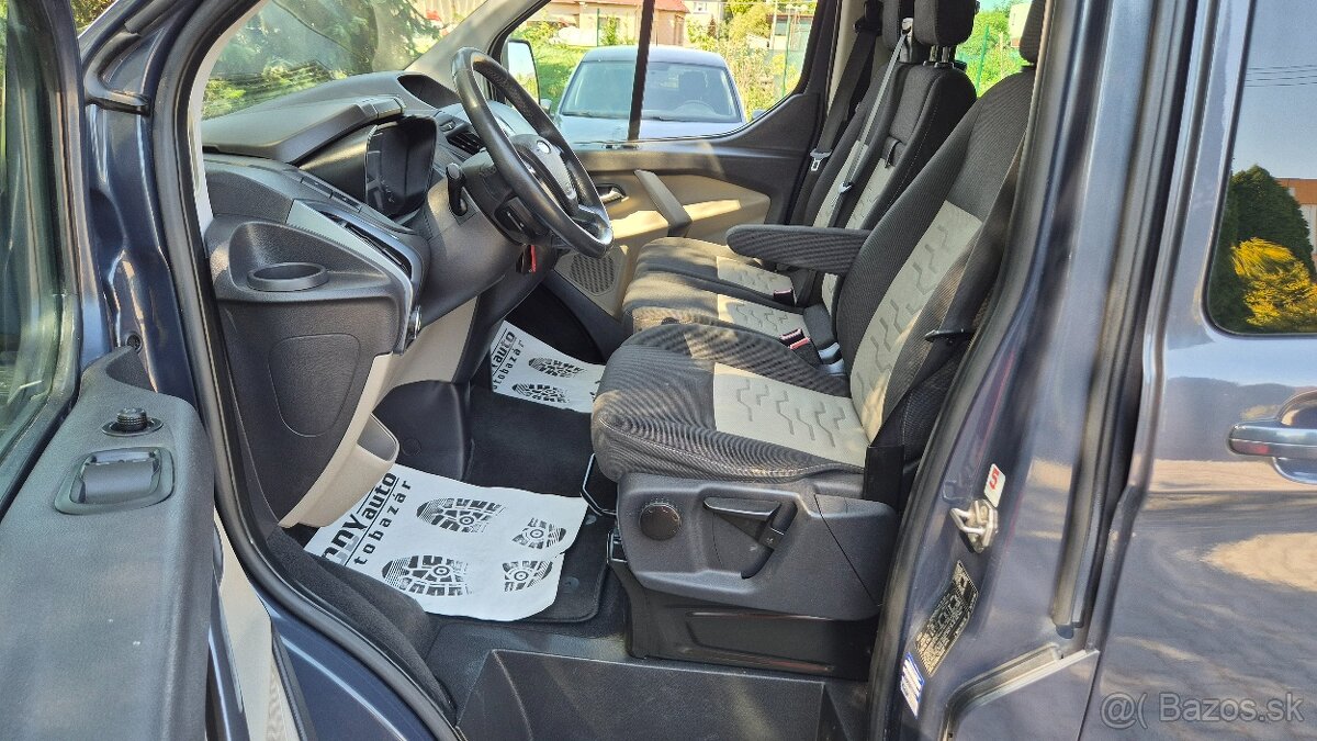 Ford Tourneo Custom 2.2 TDCi 155k Titanium L2H1 - 12