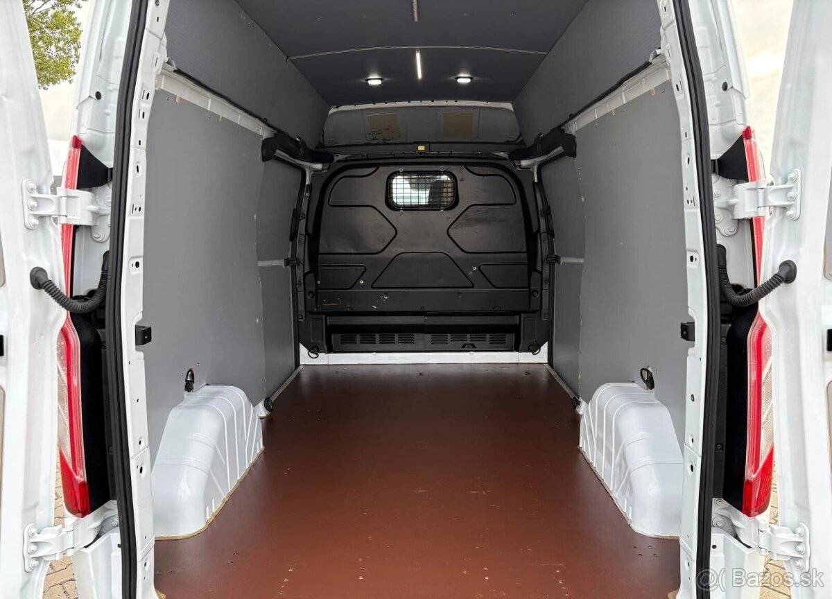 Ford Transit Custom L2H2 2.0TdCi/170koni - 2020 - 12
