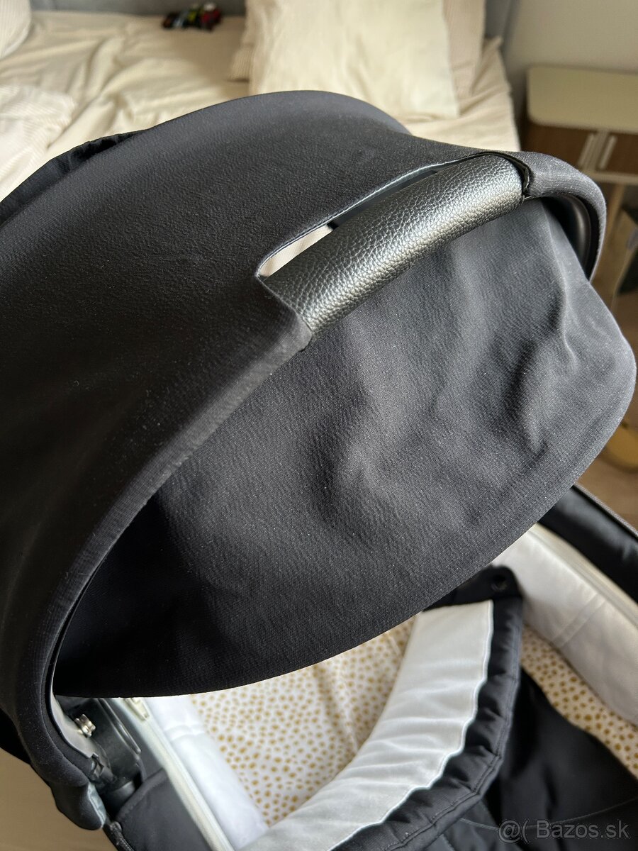 Cybex priam 2.0 deep black vanička 2021 - 12