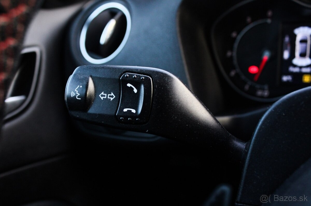 Ford Mondeo Combi 2.2 TDCi DPF Titanium - 12