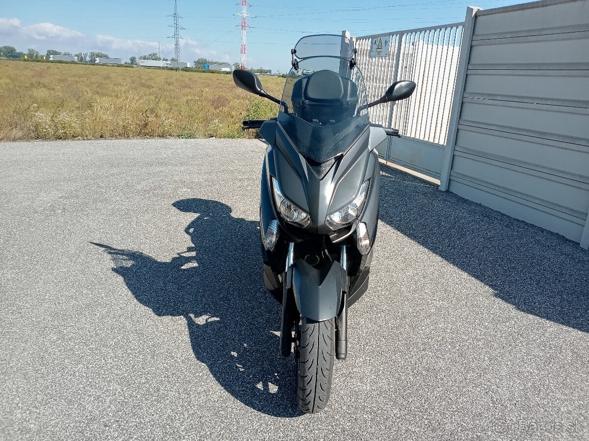 Yamaha xmax 400 - 12