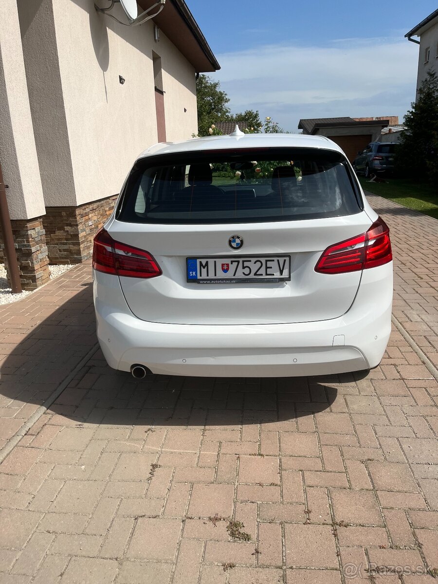 BMW rad 2 Active Tourer 216d A/T - 12