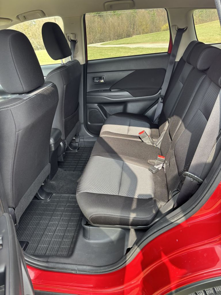 Predám Mitsubishi Outlander MY18 - 12