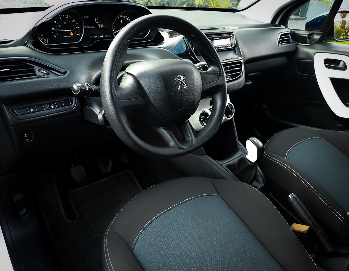 PEUGEOT 208 1.0 benzin ACTIVE LIKE - 98tis km-2016 -5 dver - 12