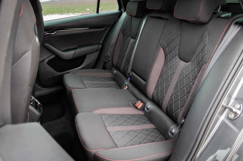 Škoda Octavia Combi RS 2.0 TDI - 12