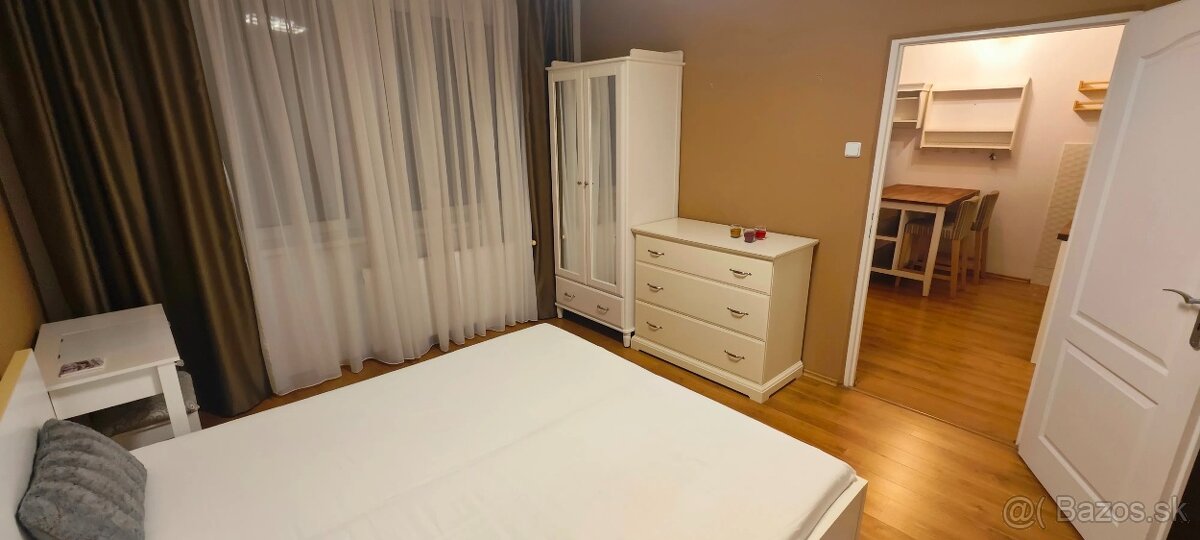 Realitný kancelária REALADR s.r.o. - 12