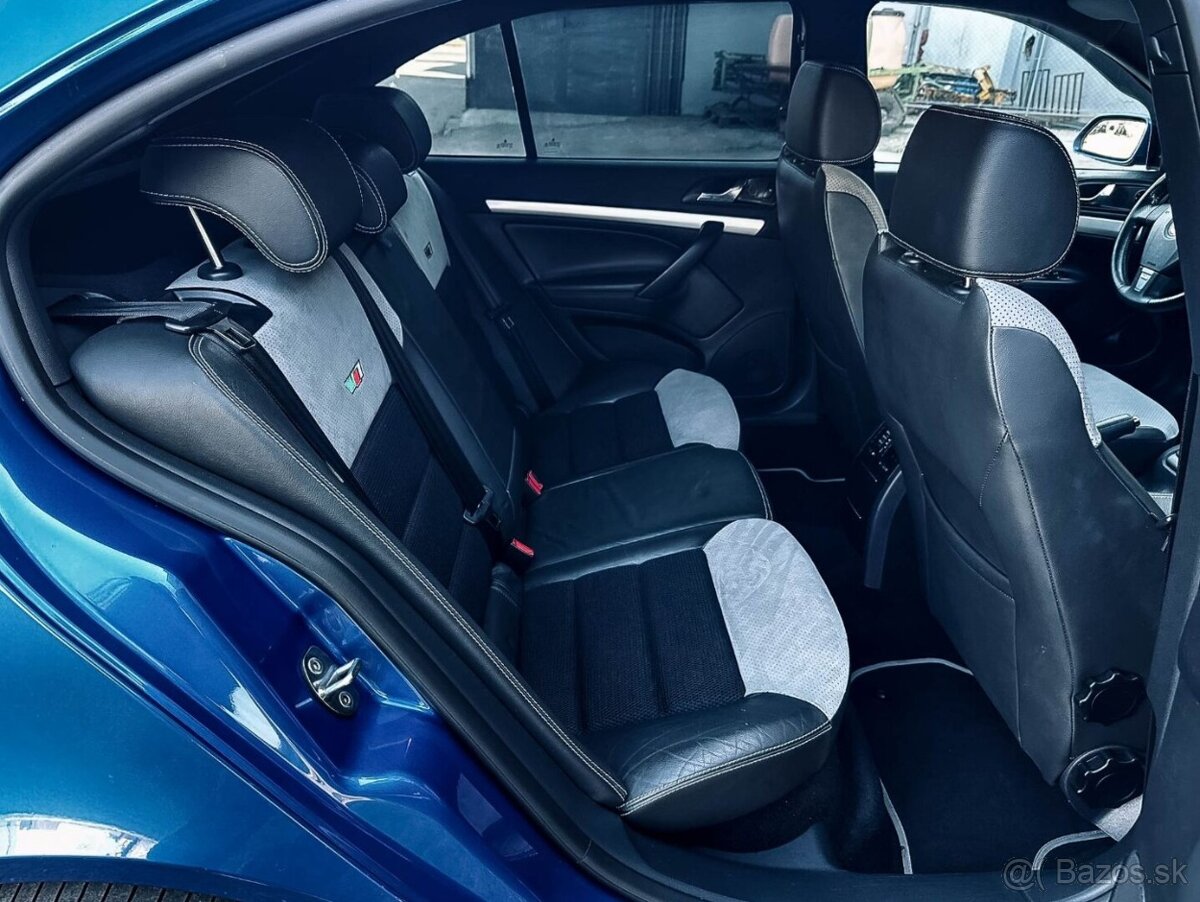 Škoda Octavia 2.0 TFSI RS 147 kW - 12