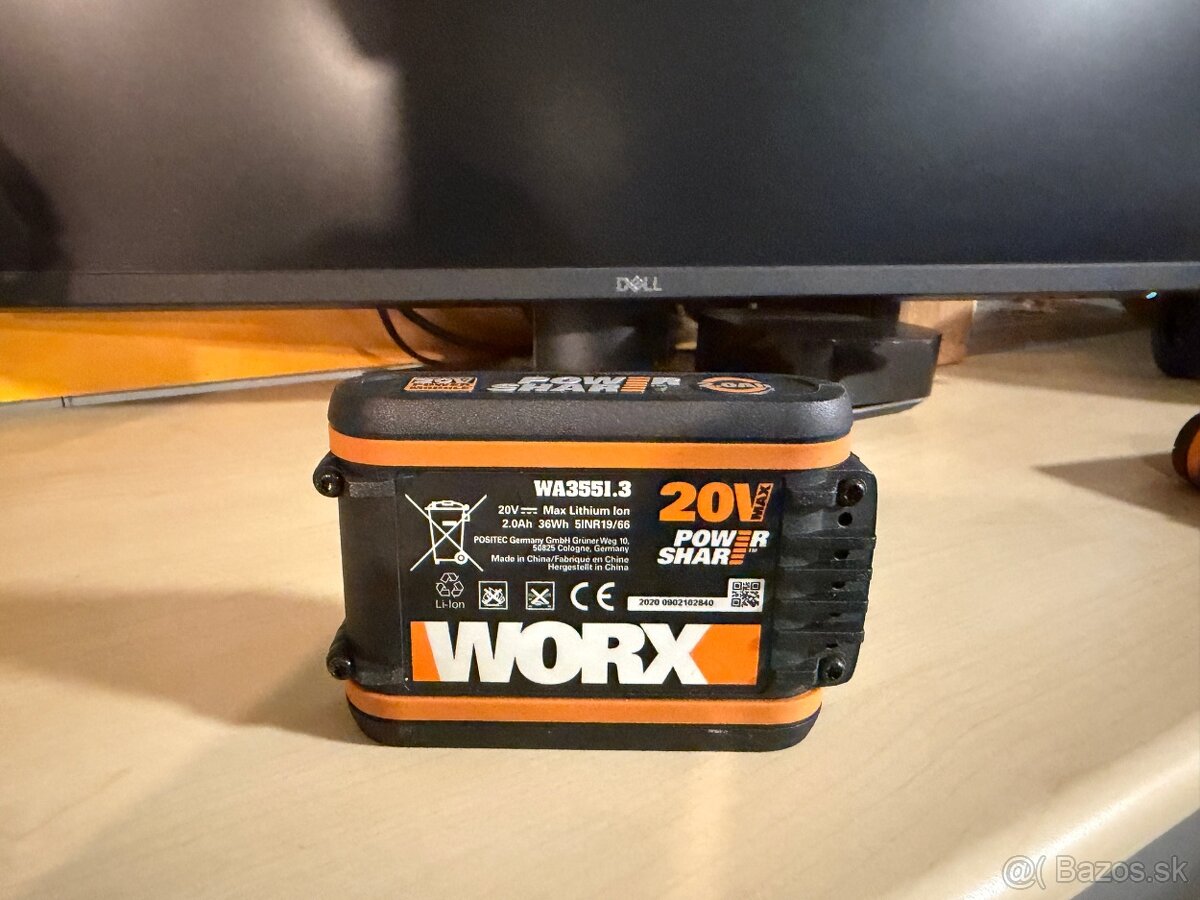 Robotická kosačka Worx Landroid M500 WR141E - 12