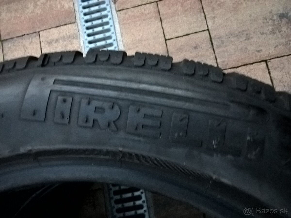 ZIMNÉ 215/55 R17 DUNLOP CONTINENTAL a PIRELLI - OD 15,-€/kus - 12