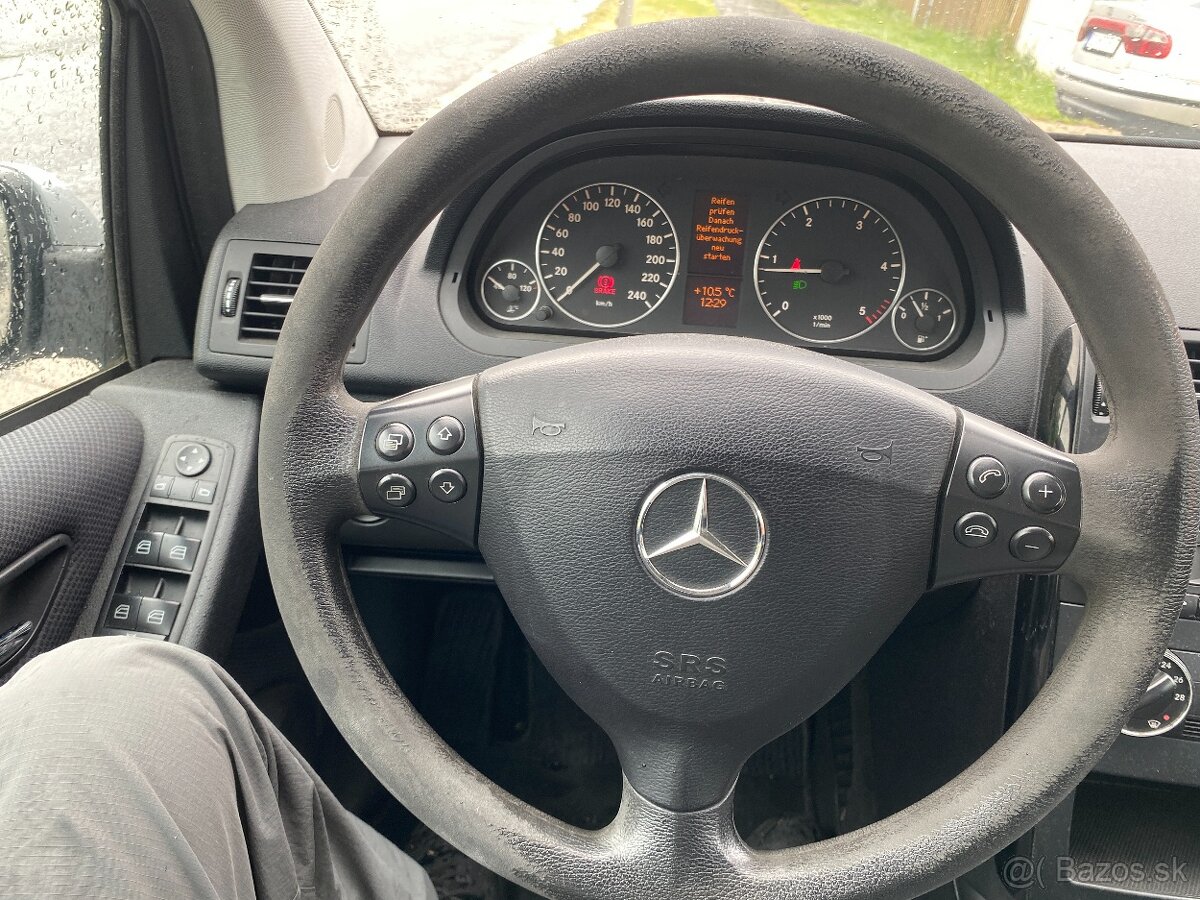 Mercedes-Benz A trieda 160 CDI Elegance Blue - 12