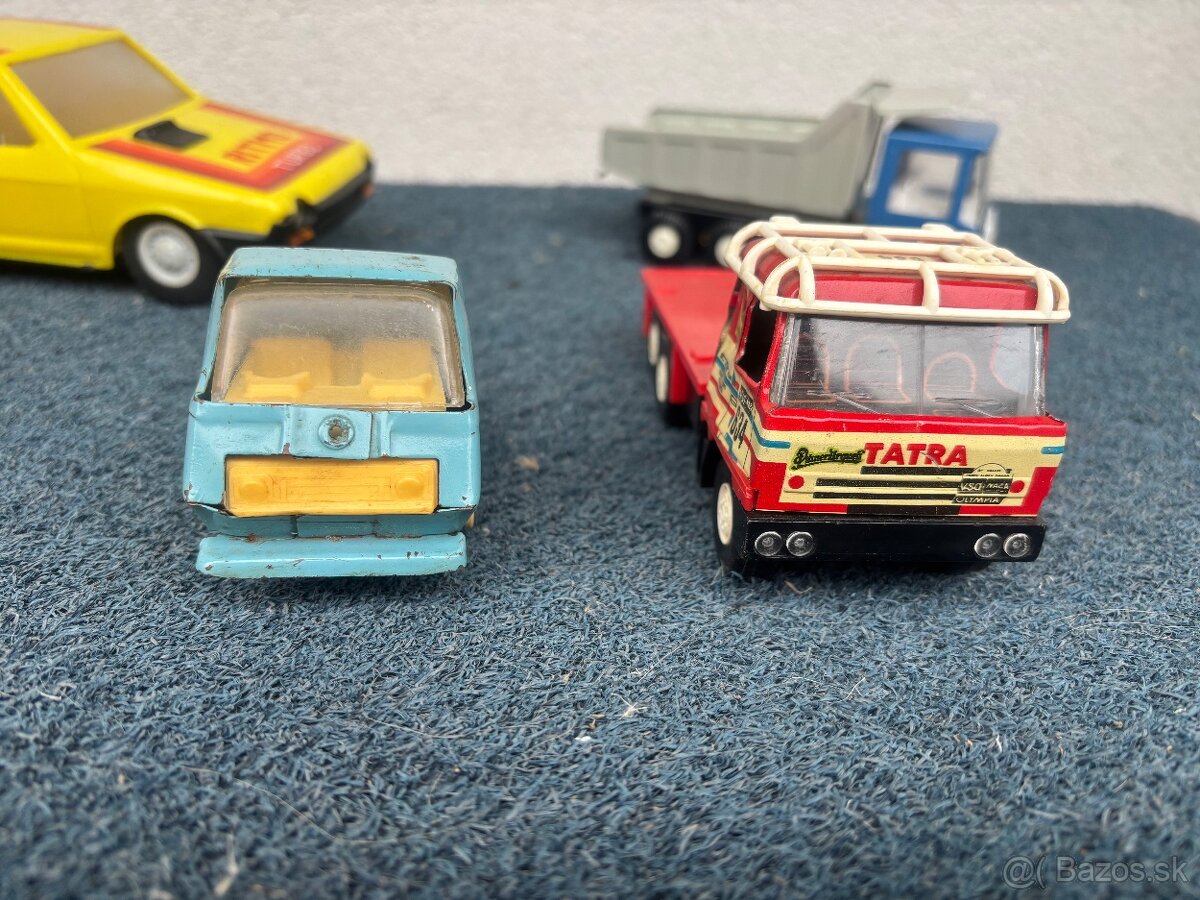 Staré autíčka - 12