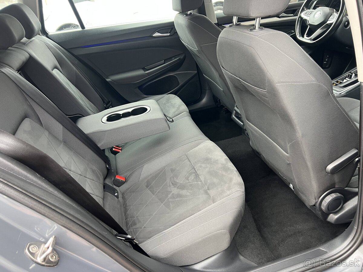 VW Golf VIII Variant 2.0 TDI 85kw DSG - 12