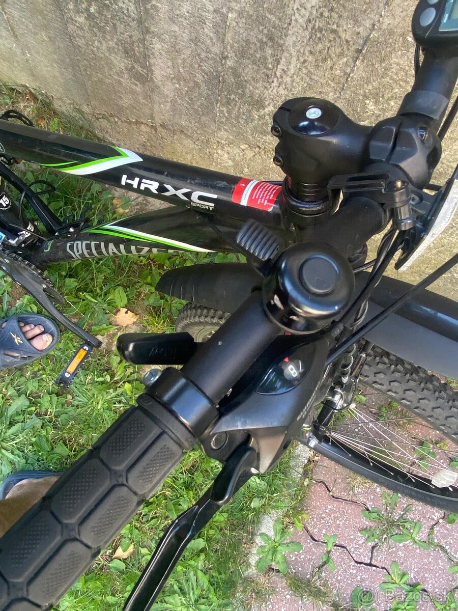 Predám horský bicykel SPECIALIZED - 12