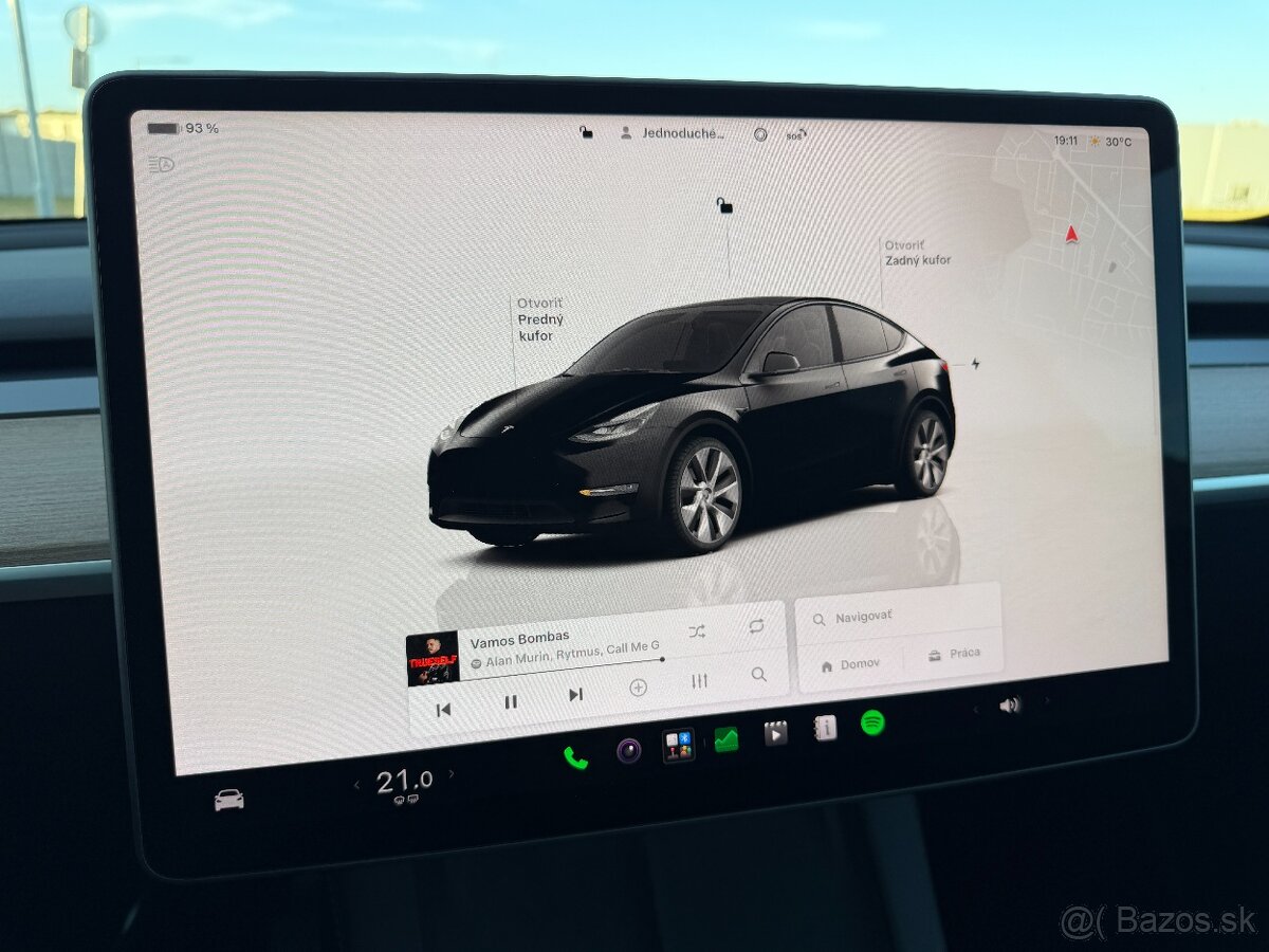 Tesla Model Y Long Range All-Wheel Drive - 12
