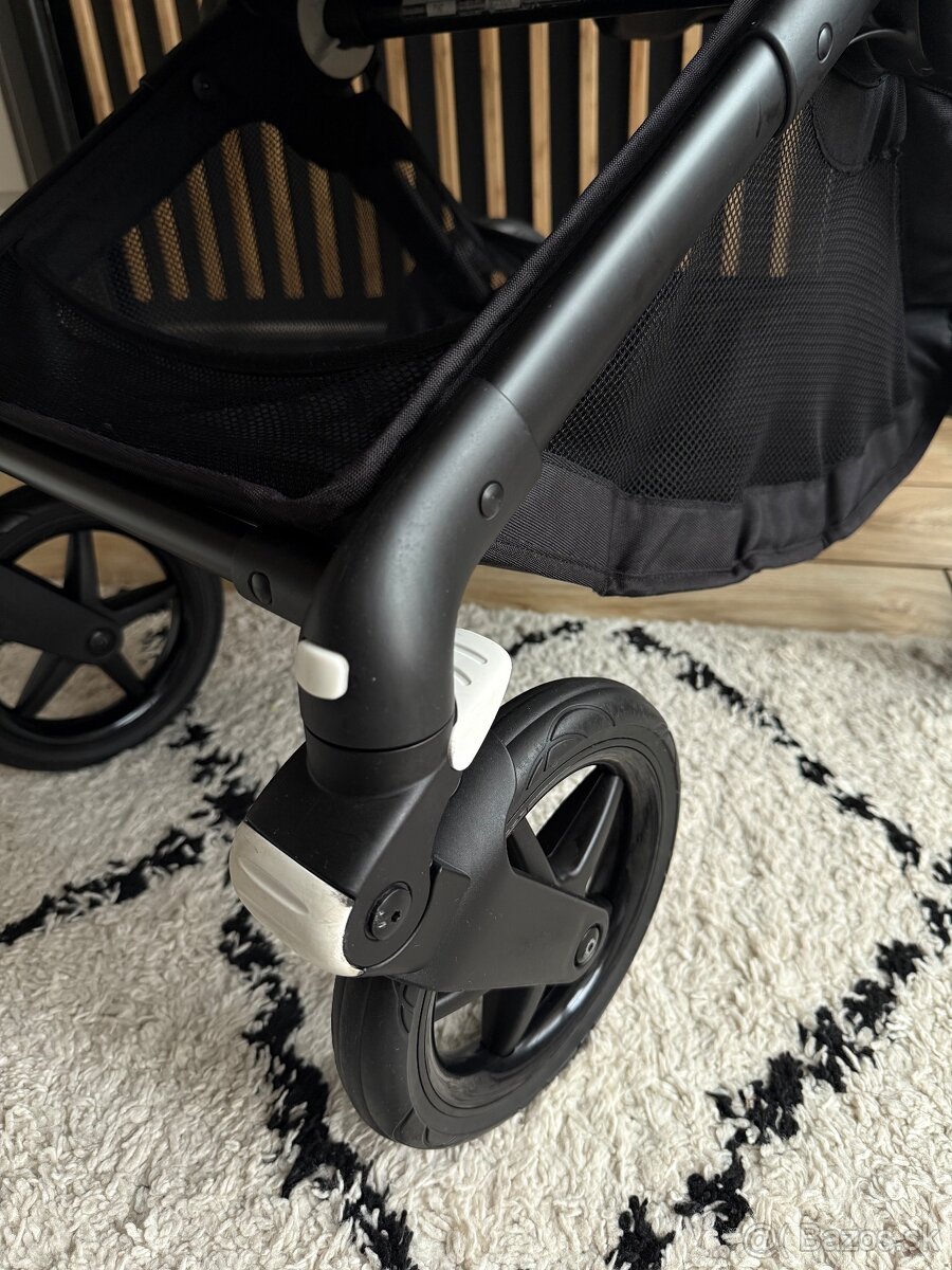 Bugaboo Fox 2 Black/Konges sløjd - 12