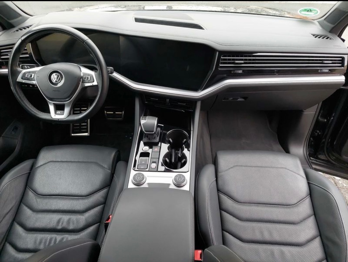 Volkswagen Touareg 3.0 V6 TDI R-Line 4Motion /vzduch +webast - 12