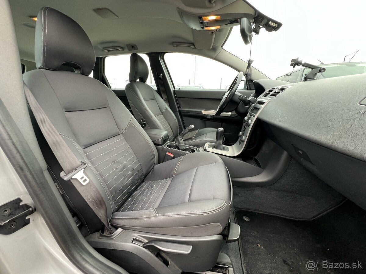 Volvo V50 2.0D diesel, 100kW, MT/6, rok:06.2005. - 12