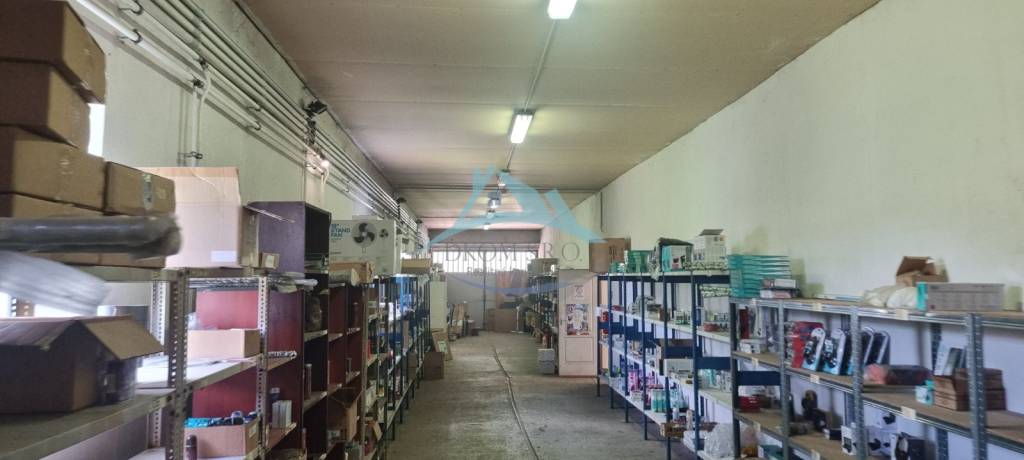 LOGISTICKÉ CENTRUM PRI TRANZITNOM KORIDORE - 12