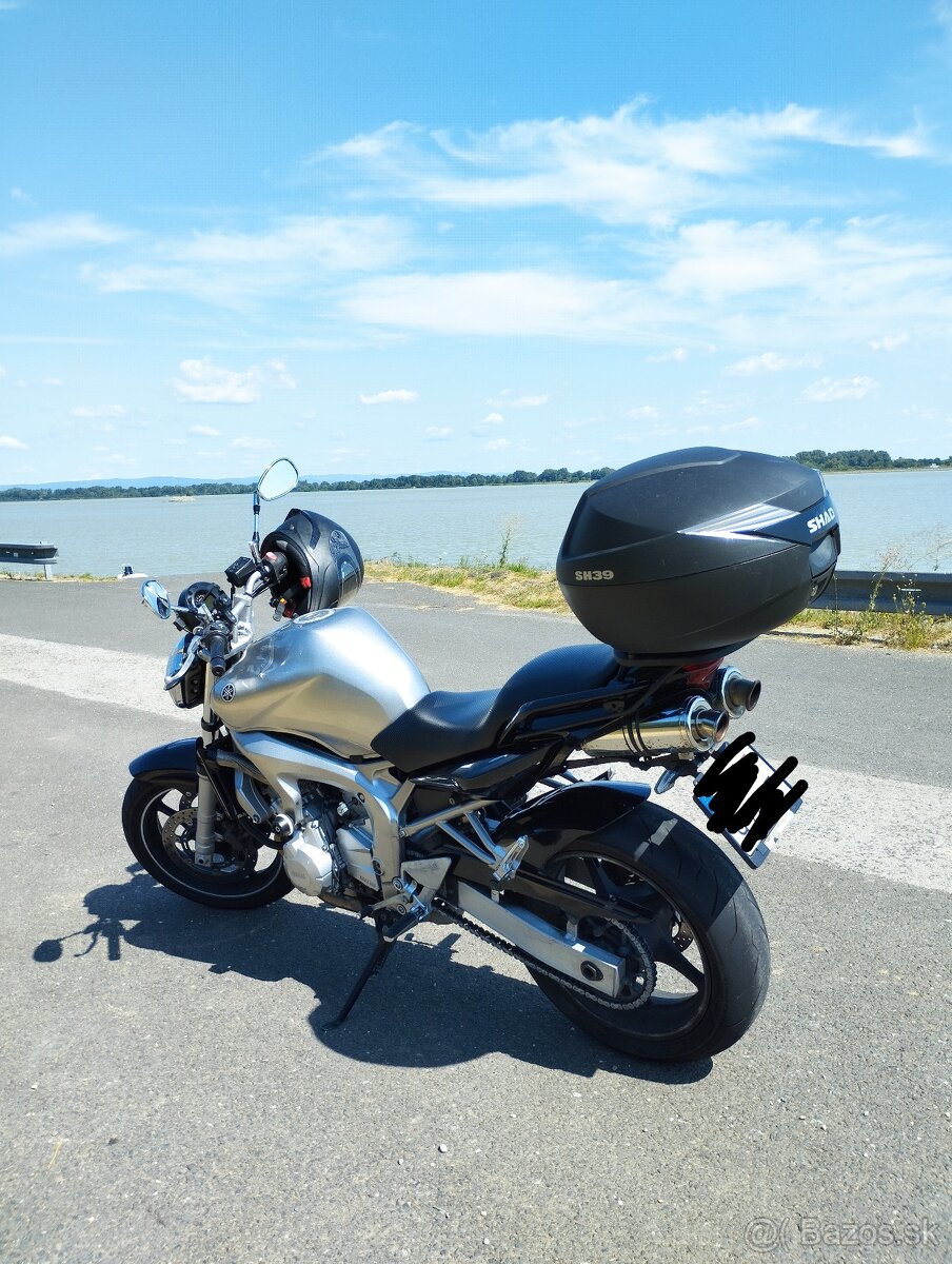 Yamaha FZ6 (2005) - 12