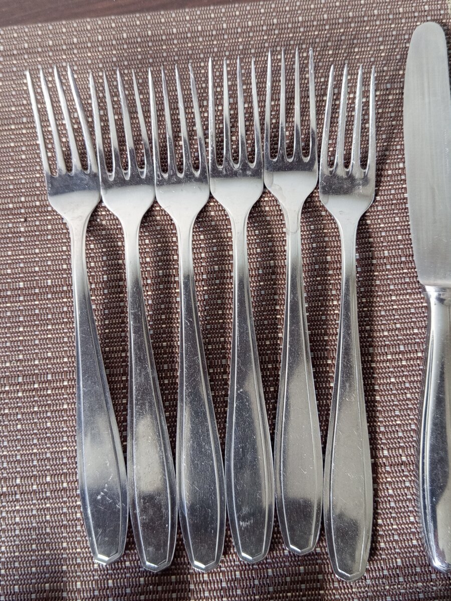 STAROZITNE RRIBOR SANDRIK - 12