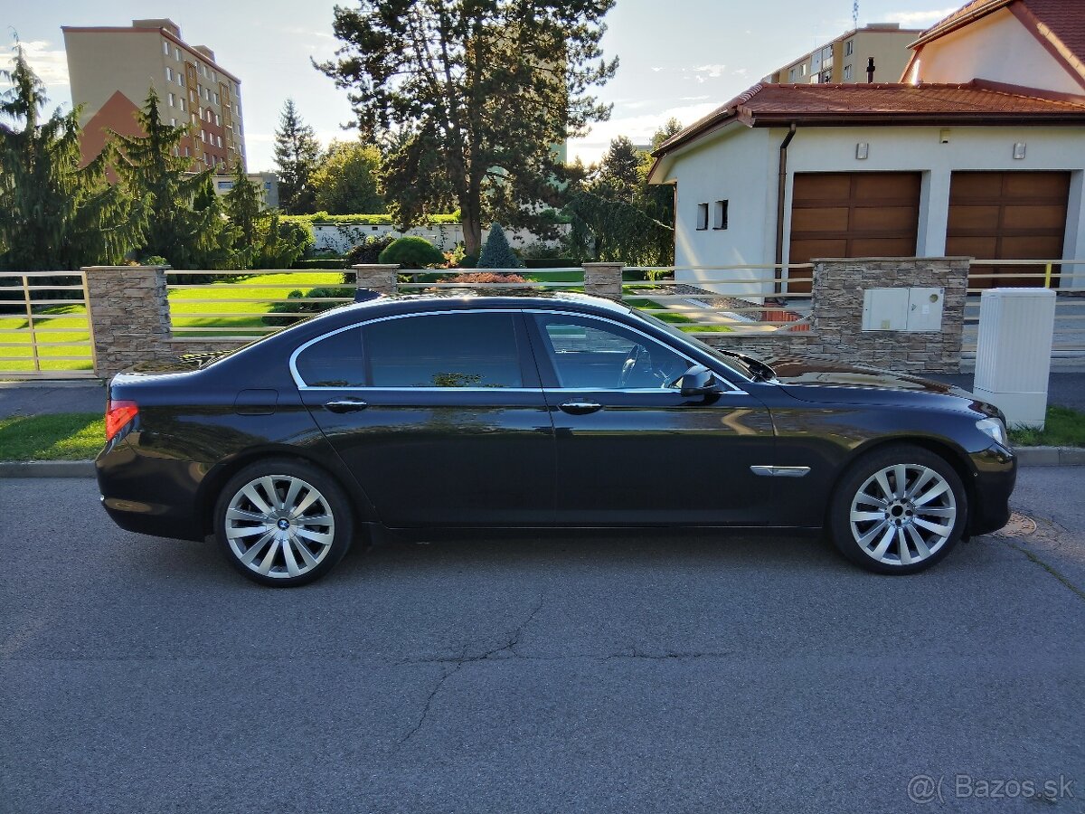 BMW 730d LONG F02 - 12
