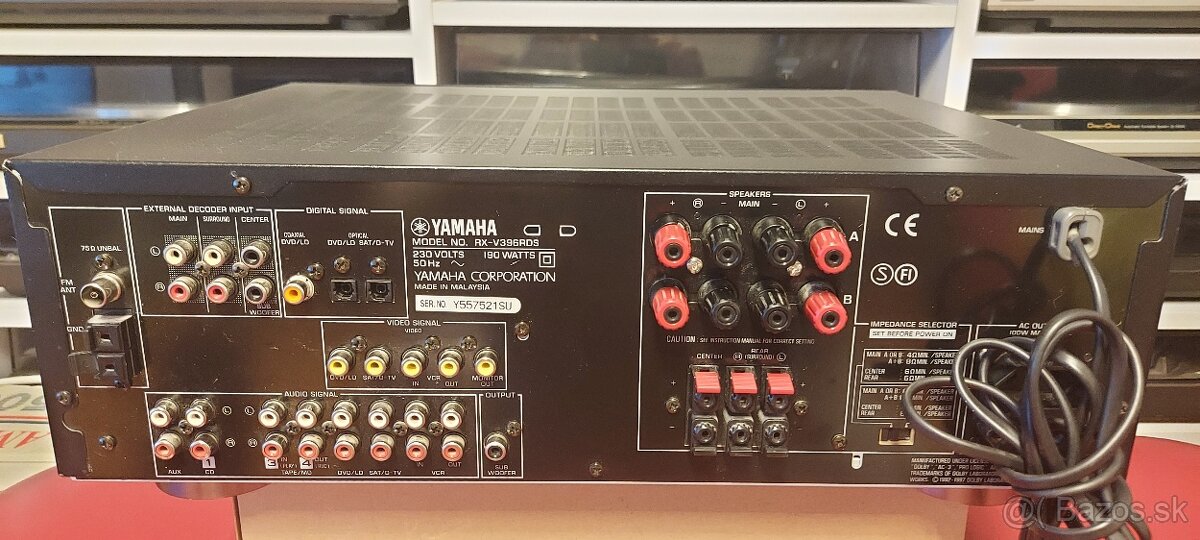 Predám receivery Yamaha - 12