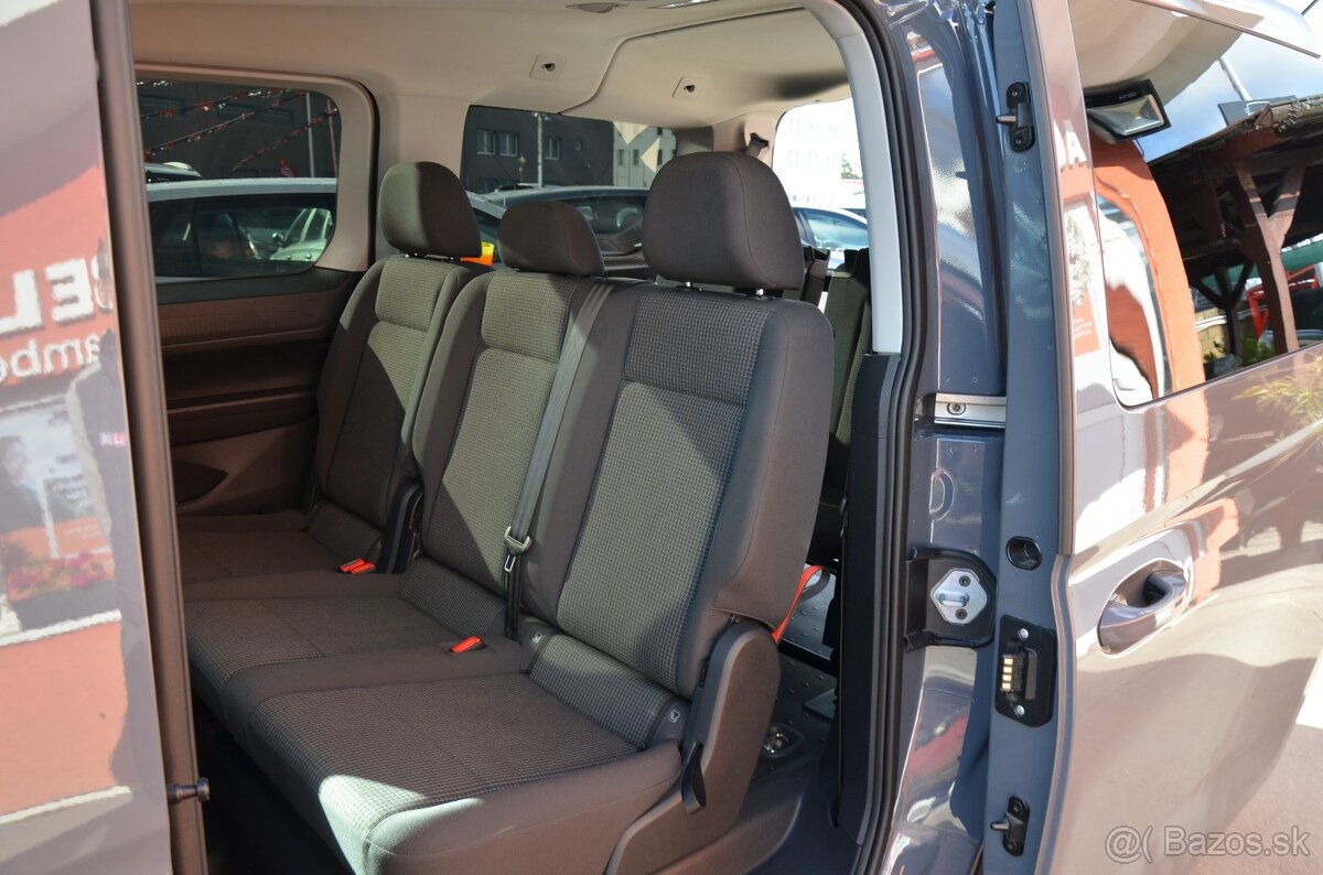 Volkswagen Caddy Life MAXI 1,5 TSi 84KW M6 7miestne - 12