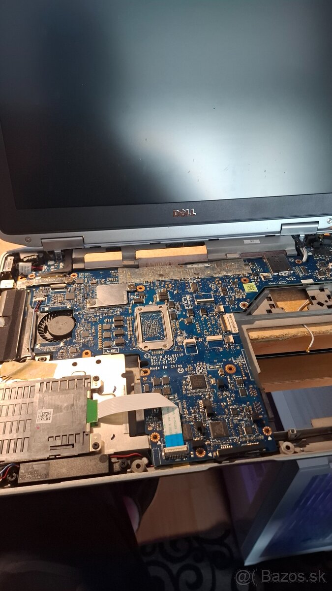 Dell latitude E6320 - 12