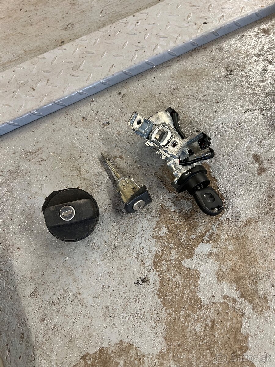 Predám zvyšné náhradné diely zo Seat Altea - 12