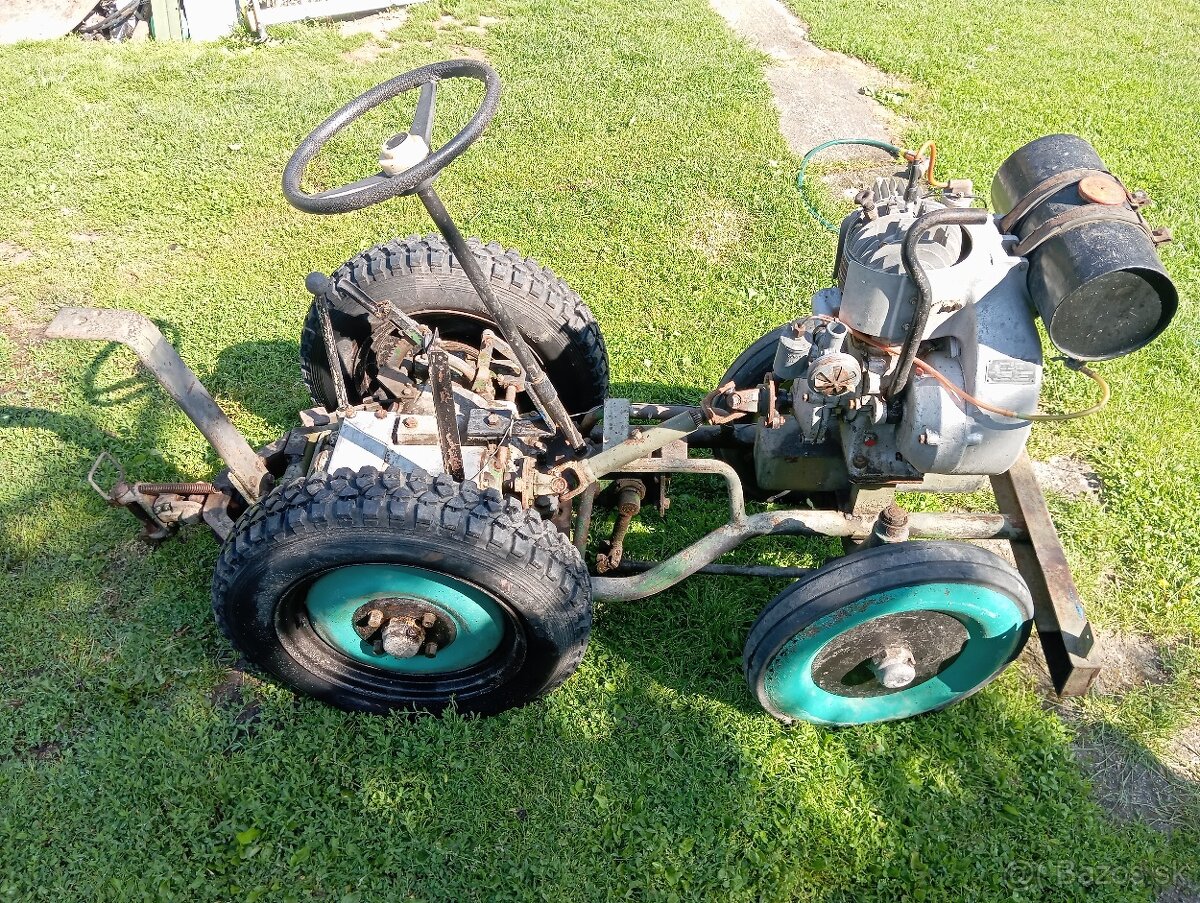 Predám starý postrekovač značky Autofenomen sigma pump - 12