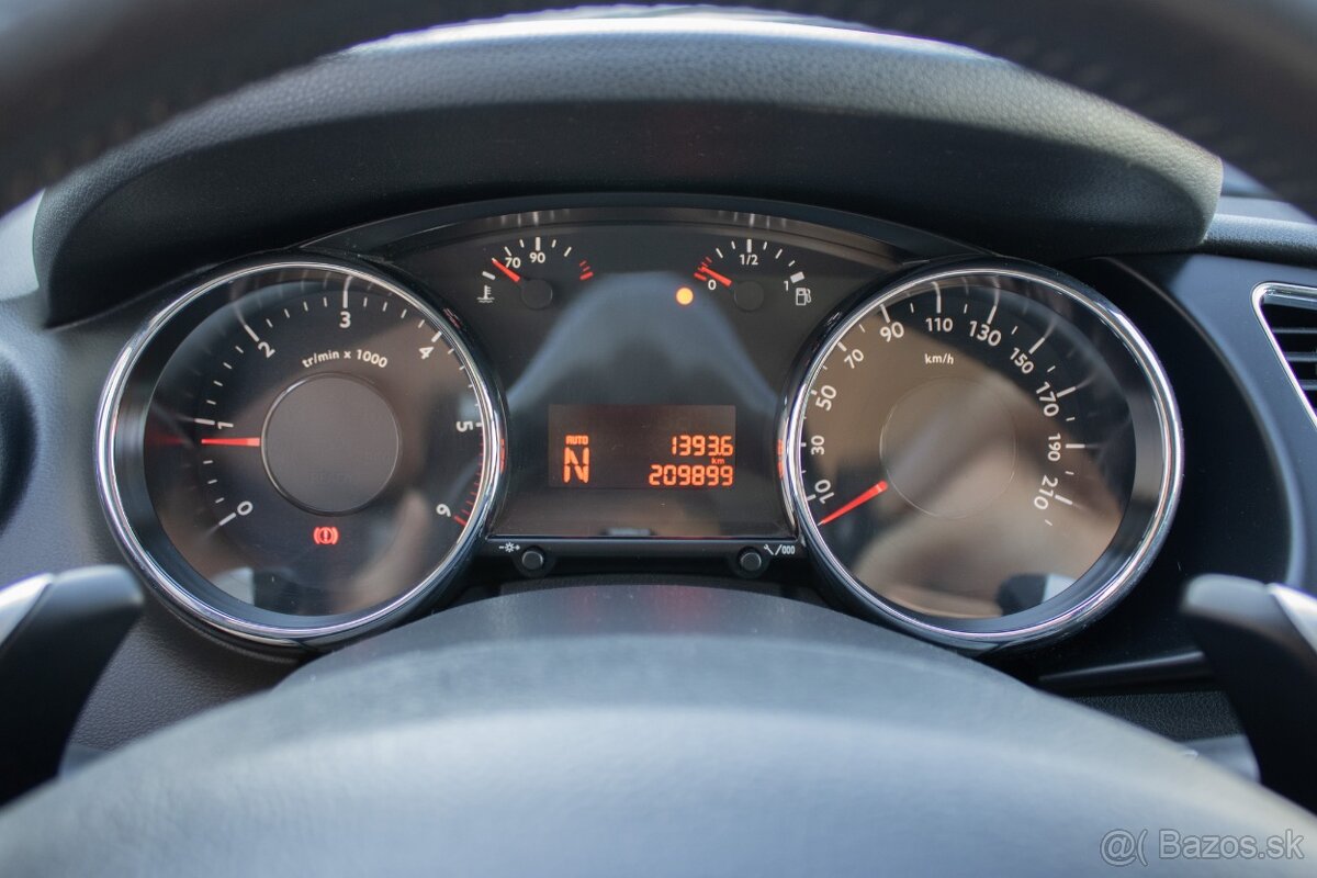 Peugeot 3008 1.6 e-HDi FAP STT Style BVMP6 - 12