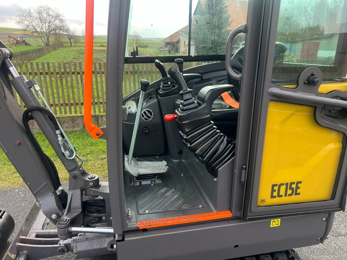 Minibagr VOLVO EC15e pouze 710mth / hyd.svahovka + podkopy - 12