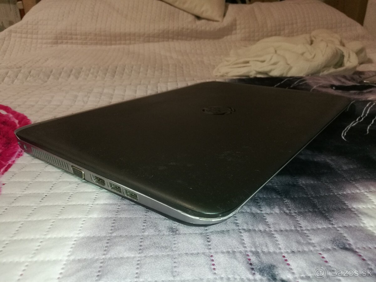 HP ProBook. i5. 15,6". RAM 16 GB. SSD 256 GB +1 000 GB. - 12