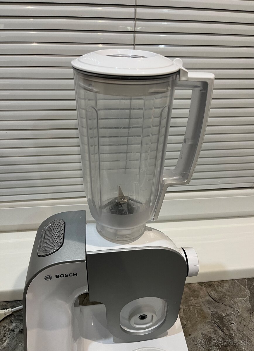 Bosch MUM 54240 900W kuchynský robot - 12