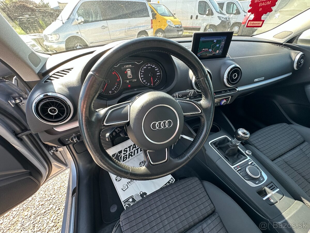Audi A3 Sportback 2.0 TDI DPF Ambiente - 12