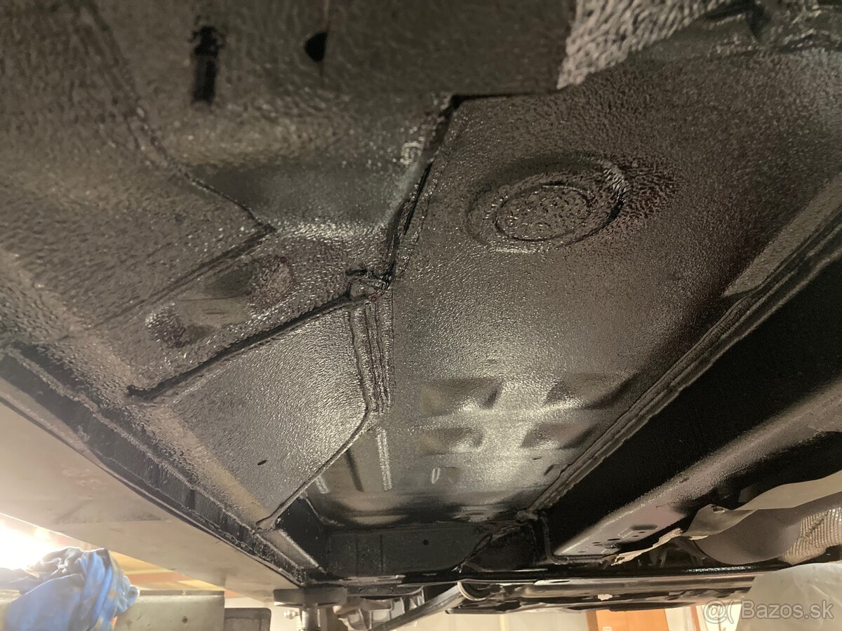 Mazda 5 40 Jahre edition 2,0i - 12