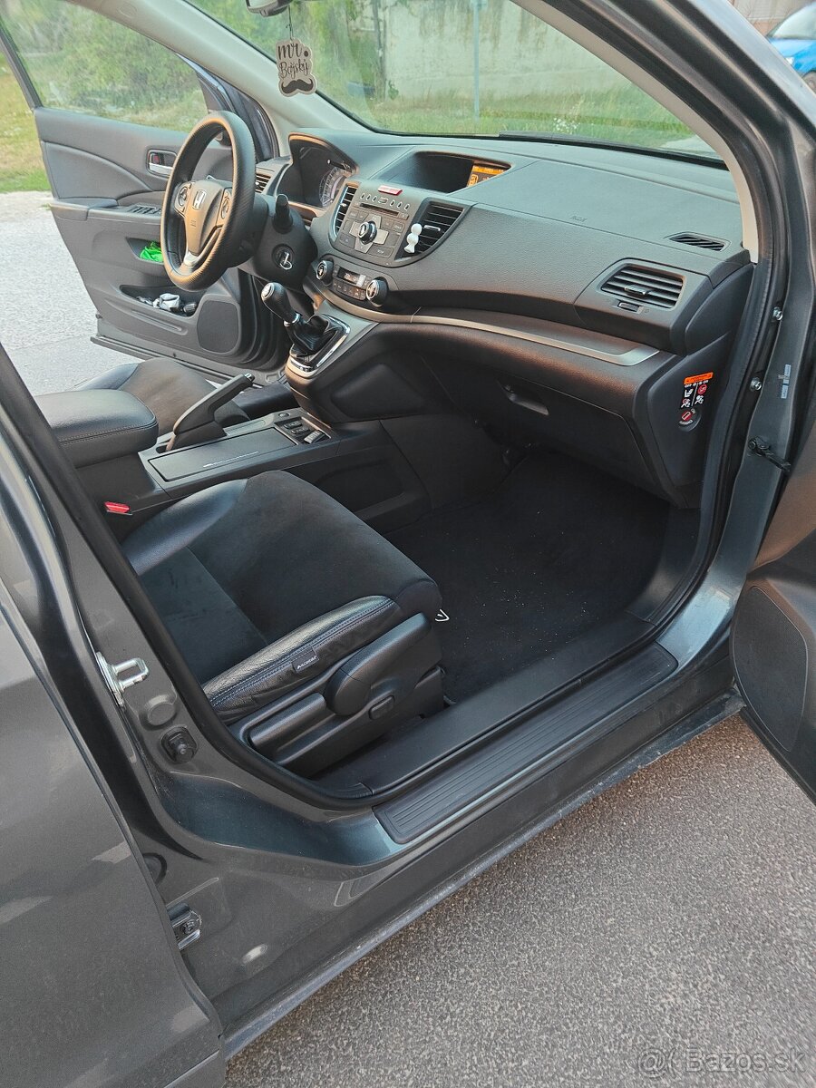 Predaj Honda cr-v - 12