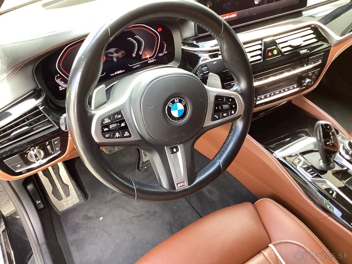 Bmw 540D M xdrive sedan - 12