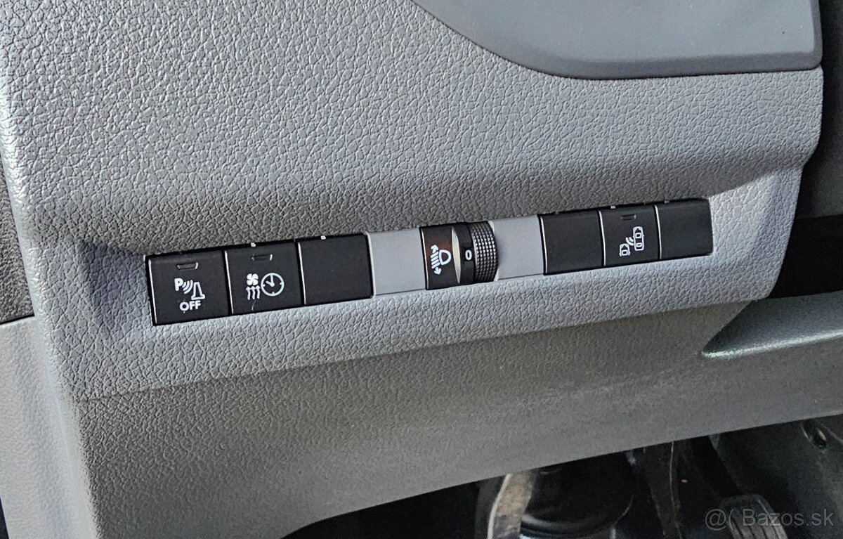 Peugeot Expert 2.0 HDI 125k L3H1 Long Vyhrev.sed- Ťažné 2020 - 12