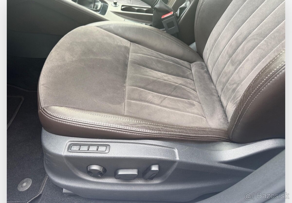 Škoda octavia laurin klement - 12