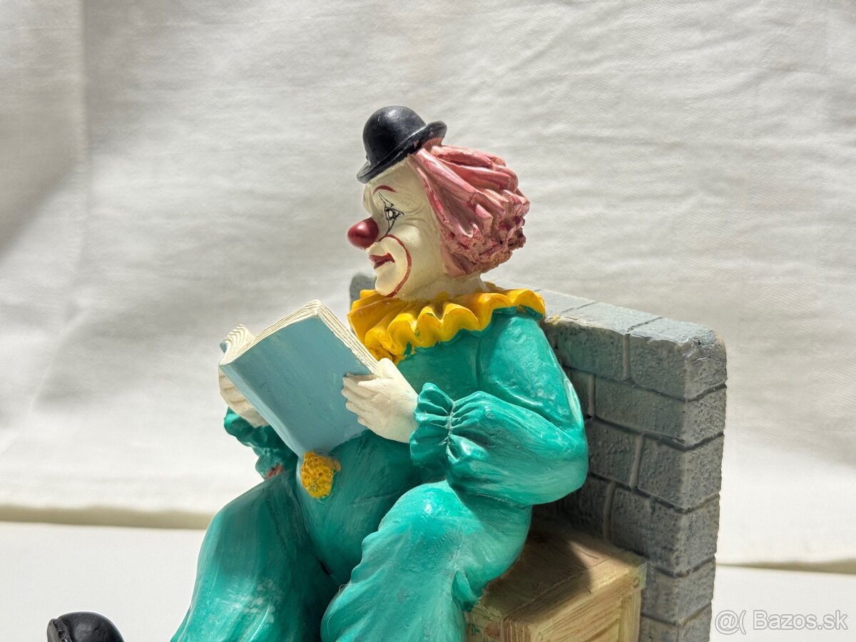 Knižné zarážky do detskej izby - Kamarári klauni - 12