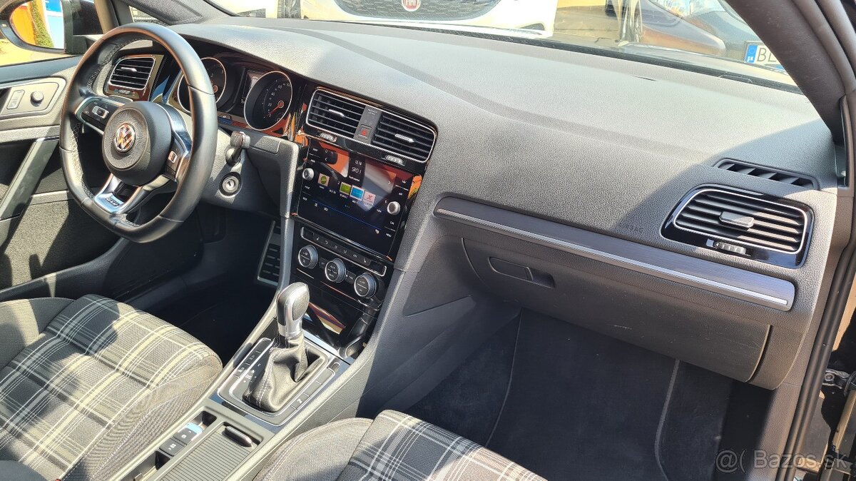 Volkswagen Golf 2,0 TDi GTD 135 KW DSG7 - 12
