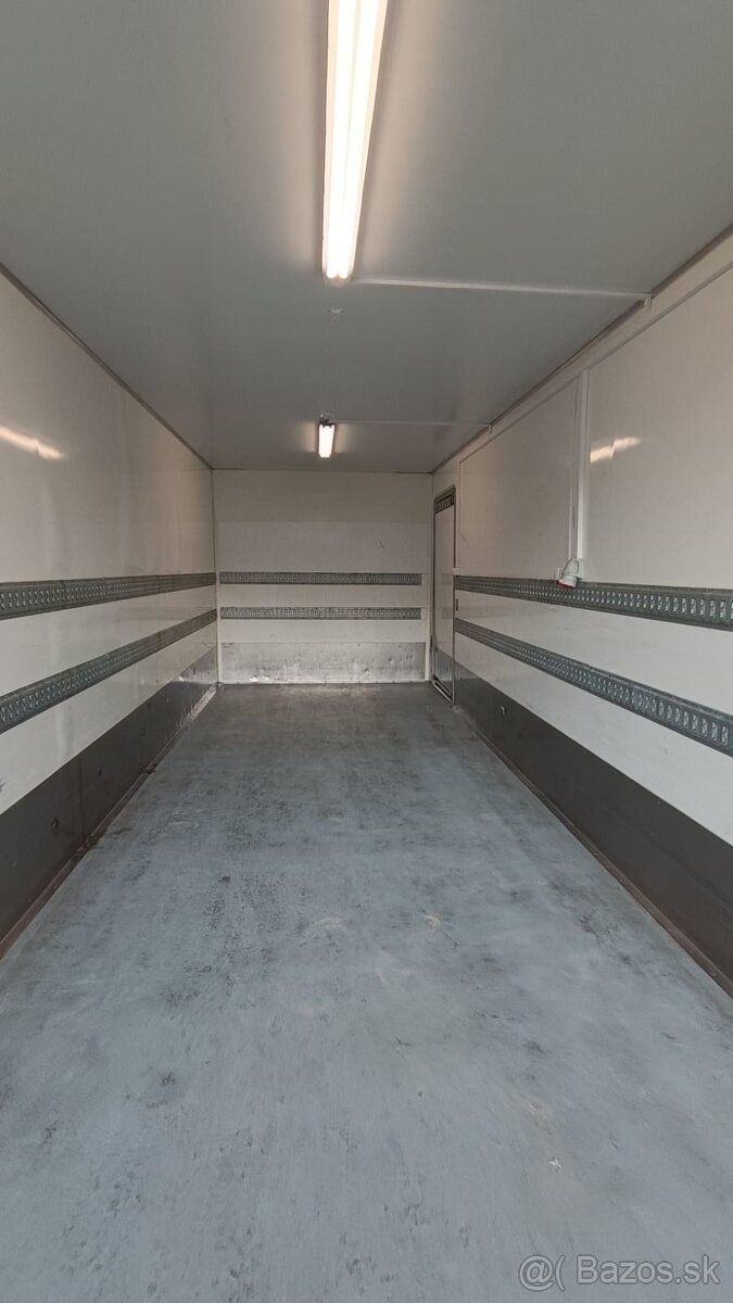 Skladový kontajner / Izotermický kontajner / Garáž / K164 - 12