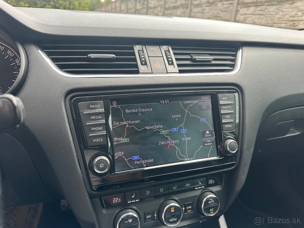 2015 Skoda Octavia Combi Style - 12