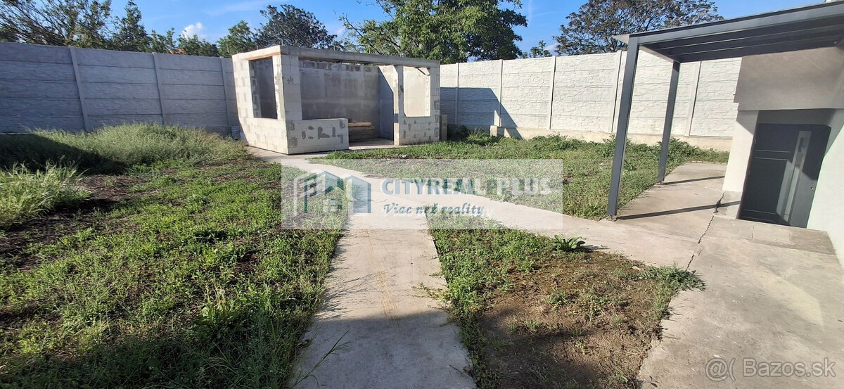 Čerstvo kolaudovaný rodinný dom s 2 bytovými jednotkami v Hu - 12