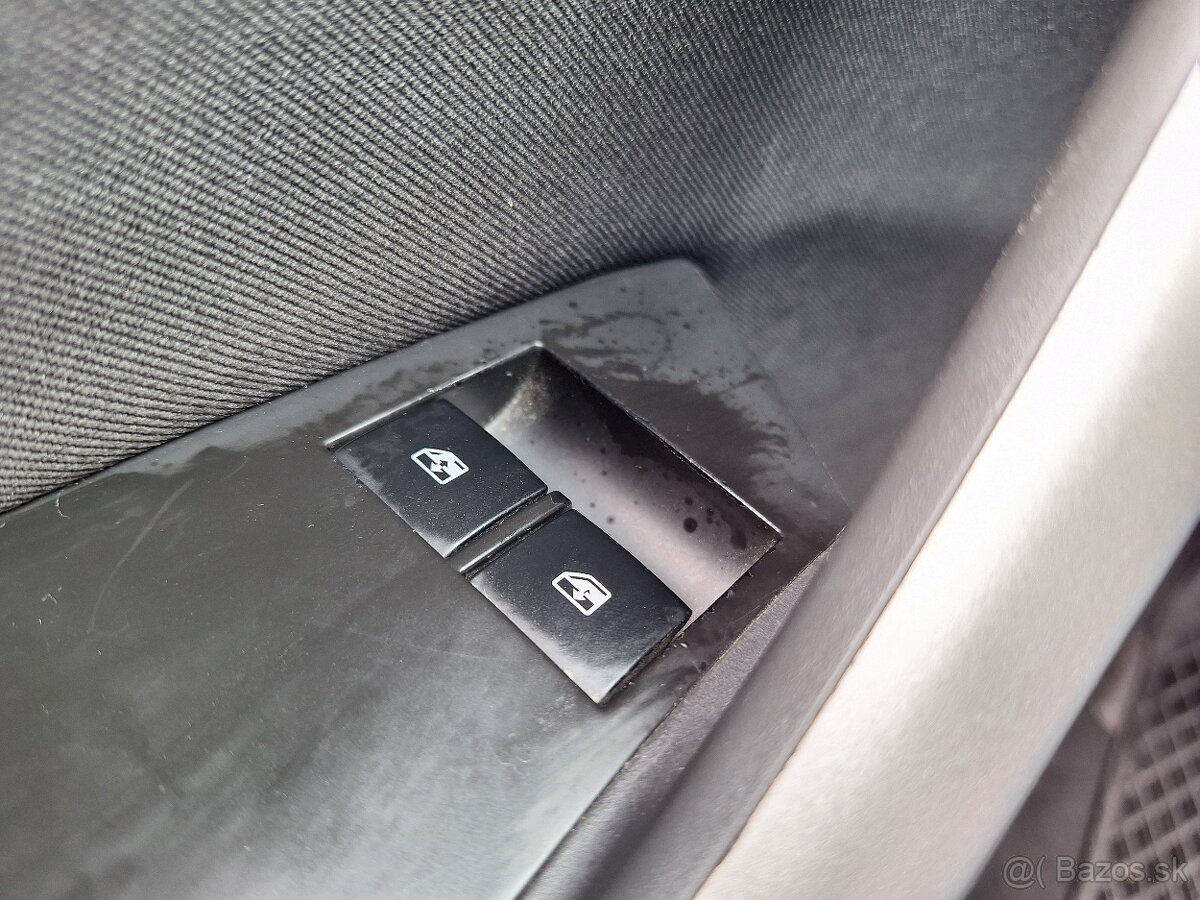 Opel Astra Sport 1,7 CDTi - nová TK, EK - 12