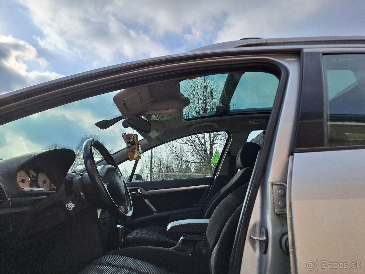 Peugeot 407 2.0HDI - 12